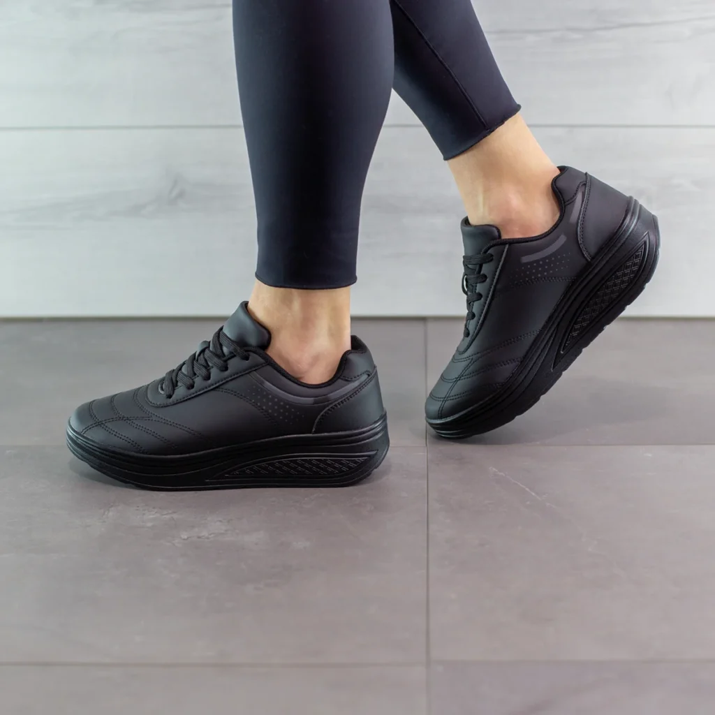 Дамски обувки