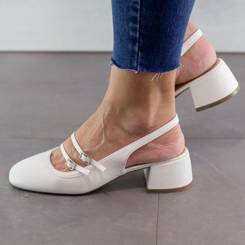 Дамски сандали