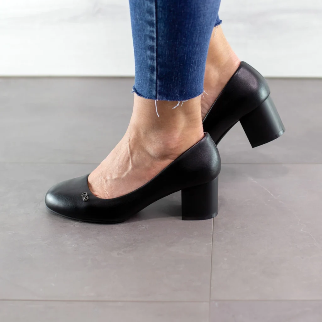 Дамски обувки