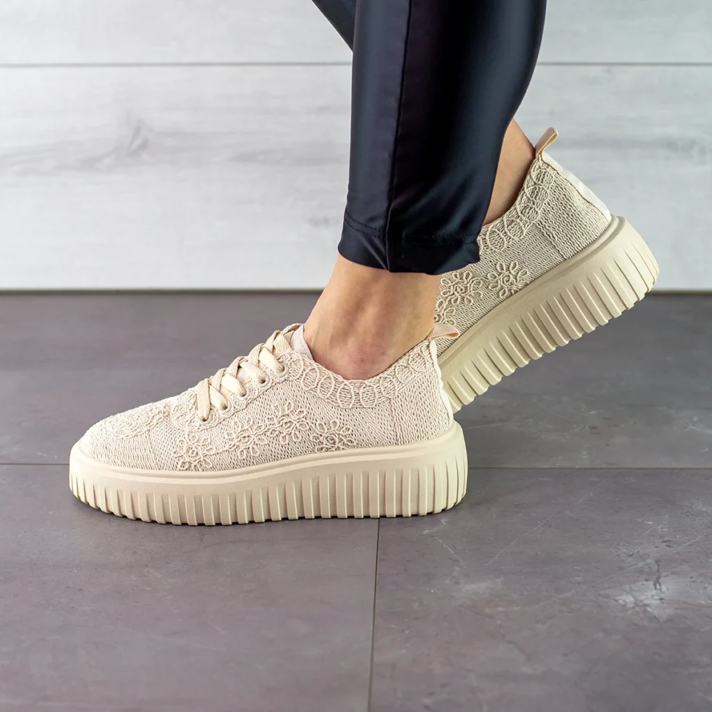 Дамски обувки J25130