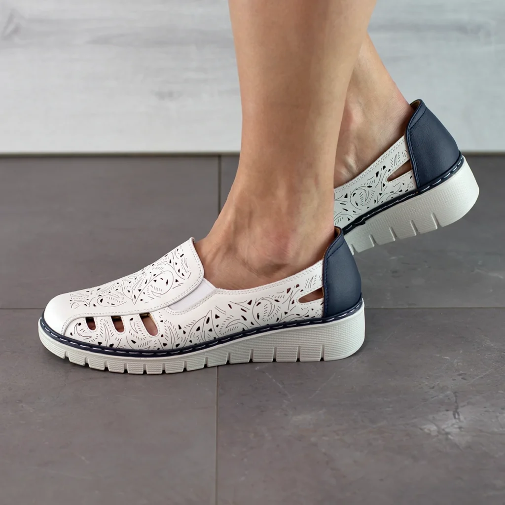 Дамски обувки  7227