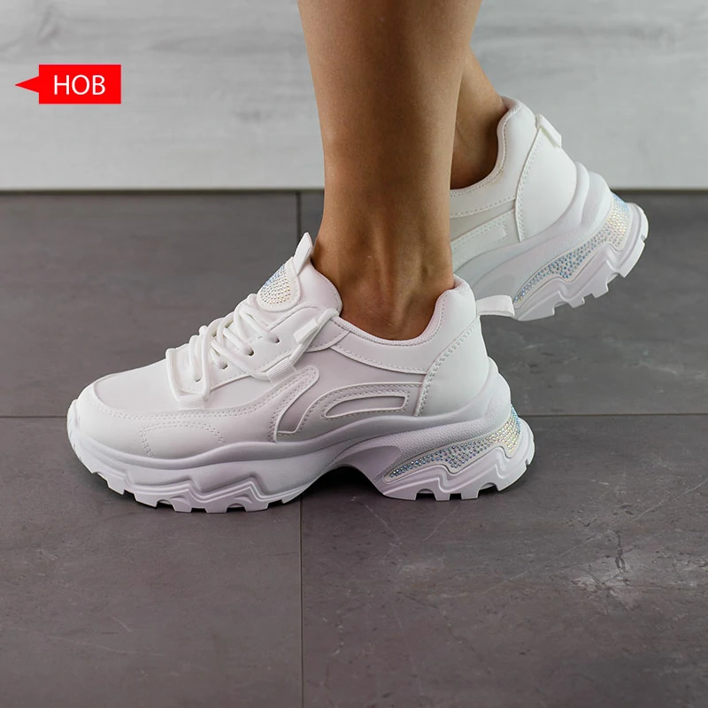 Дамски спортни обувки J25171